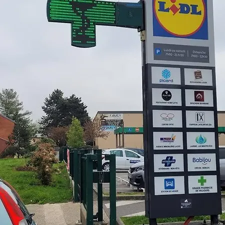 Joli T2, Terrasse Et Jardin, Ideal Pour Familles, A 15 Min De L'aeroport Roissy Cdg Tremblay-en-France