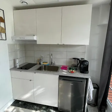 Apartment Joli T2, Terrasse Et Jardin, Ideal Pour Familles, A 15 Min De L'aeroport Roissy Cdg *
